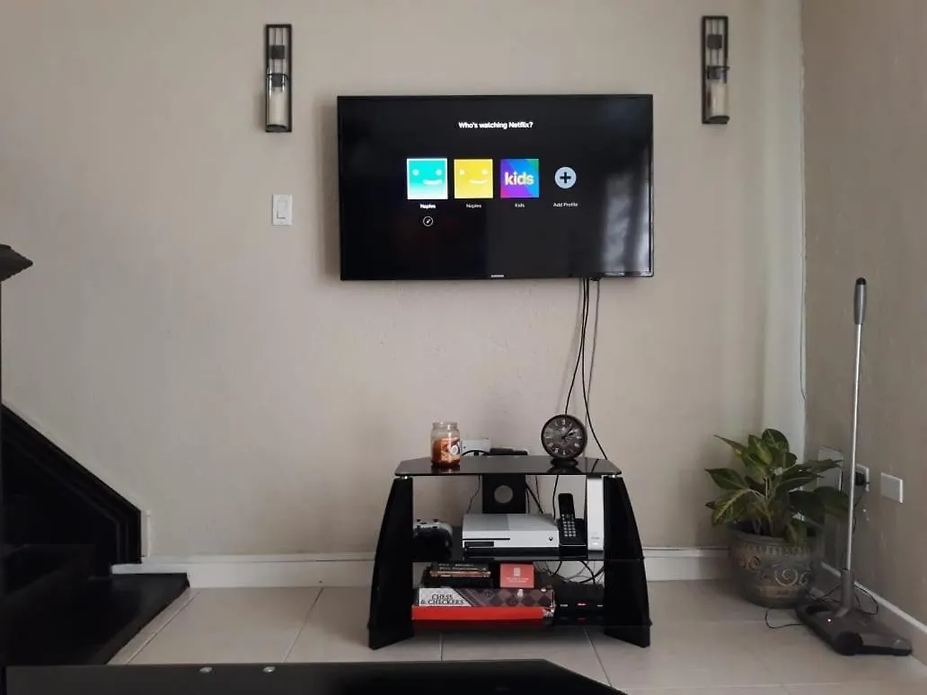 Nuu Naples Hills Apartment Montego Bay